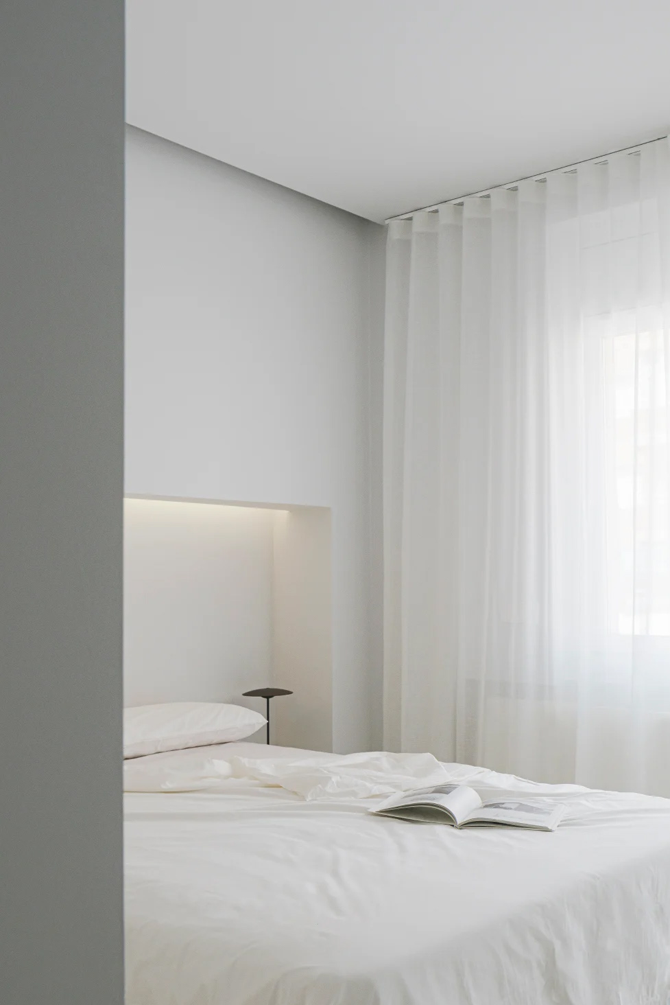 极简公寓设计案例,公寓设计,极简主义,国外极简风格公寓设计,Deza Setien,马德里,原木色+白色,公寓设计方案,135㎡