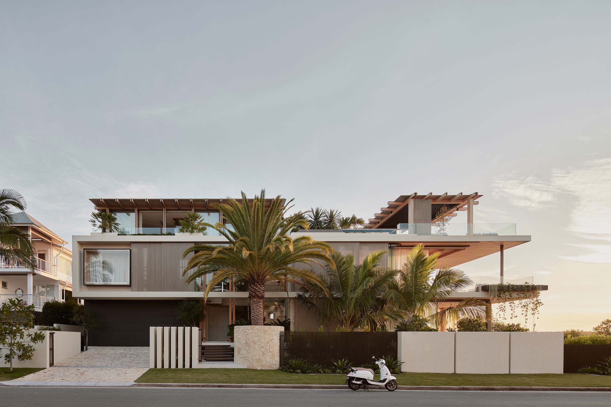 Paul Clout Design,别墅设计案例,别墅设计方案,海景别墅,澳大利亚,微水泥,暖色调