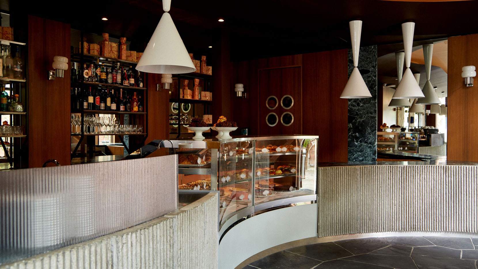 咖啡厅设计方案,咖啡厅装修,休闲餐厅设计,Giampiero Tagliaferri,餐厅设计,酒吧,Sant Ambroeus餐厅,美国,酒吧餐厅设计