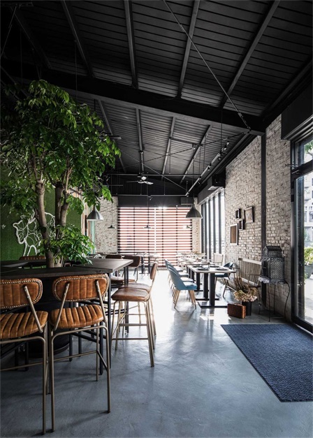 法式复古怀旧风:台中gatto bianc咖啡馆设计