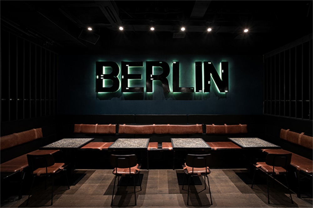 柏林仍然是动态变化,文化,自由空间以及没有限制的夜生活的代名词