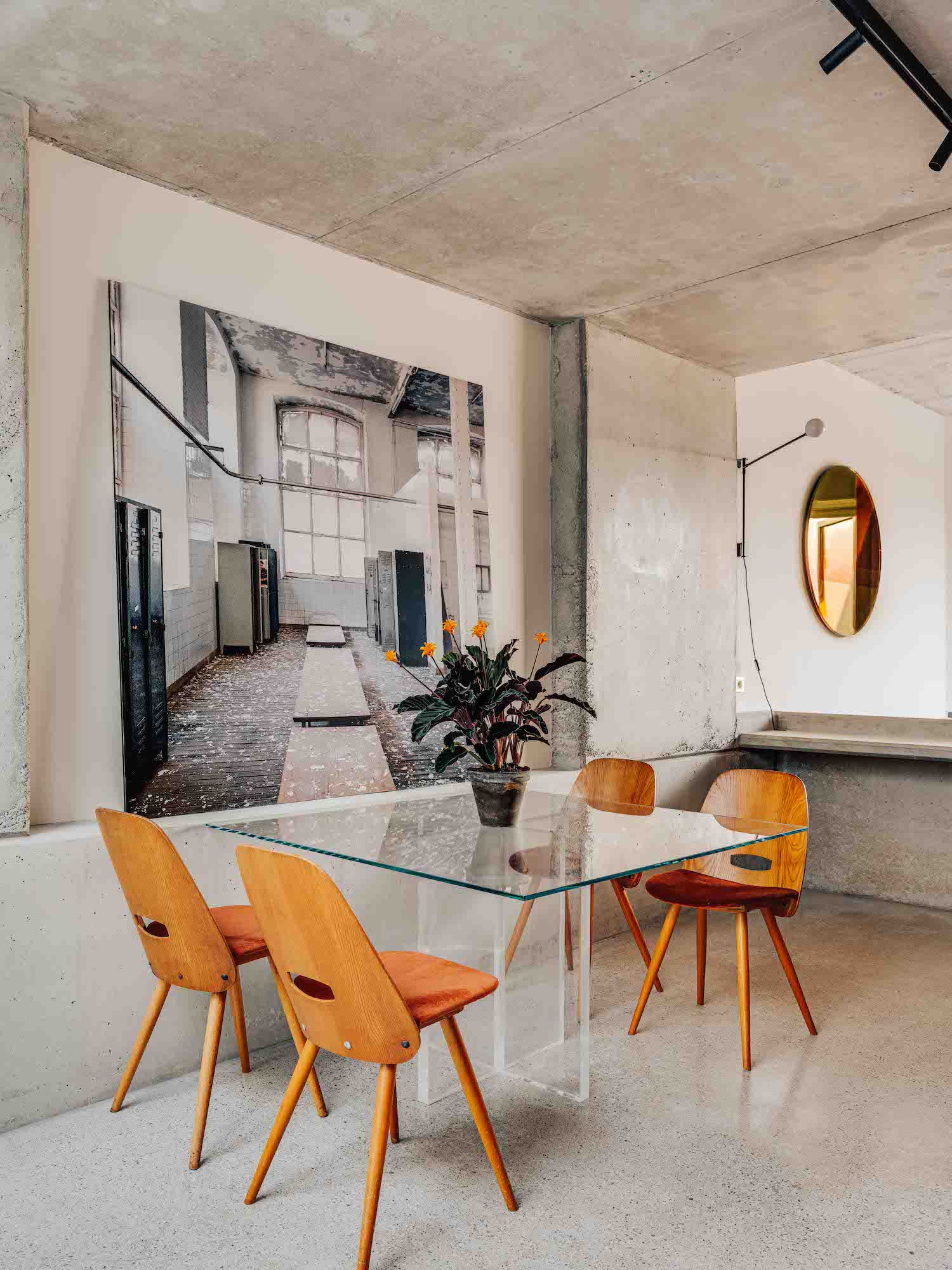 住宅空间，公寓改造设计，巴塞罗那，停车场改造住宅，Barbara Appolloni，混凝土公寓，极简主义公寓