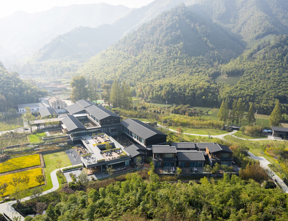 酒店设计,酒店设计案例,度假酒店设计,酒店改造,设计酒店,湖州酒店设计,湖州度假酒店,安吉柏翠姚良度假酒店,柏翠姚良度假酒店,安吉度假酒店,秉仁建筑师事务所,秉仁建筑,彼印建筑设计,彼印建筑