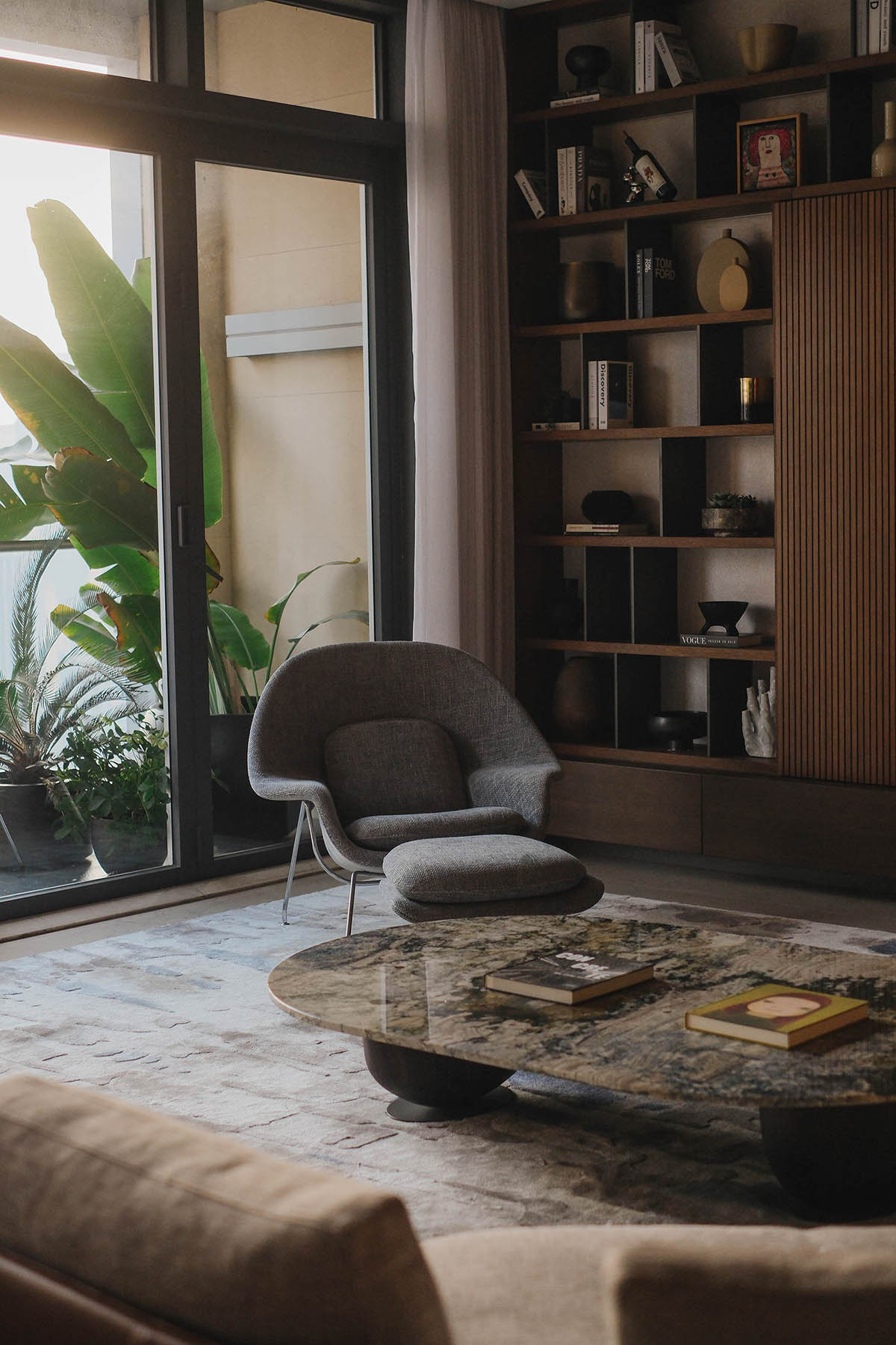 Aedi Design Bureau,350㎡,住宅设计案例,住宅设计,现代风格家装设计,大平层设计,大平层设计案例,大平层设计方案,雅加达