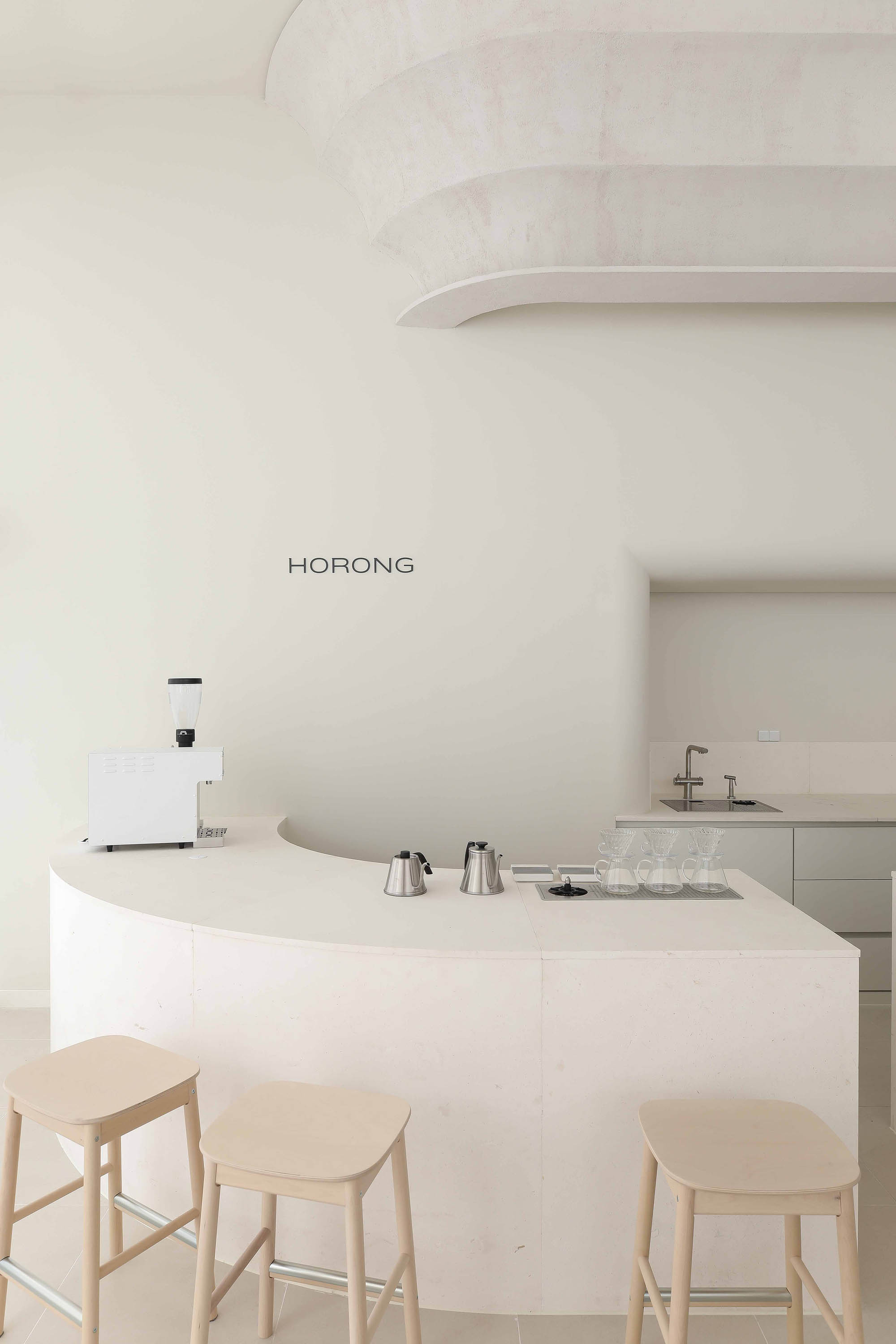 Design Studio Maoom,咖啡厅设计案例,咖啡厅设计方案,极简主义咖啡厅,咖啡厅装修,极简风格,韩国,326㎡,Horong Bakery