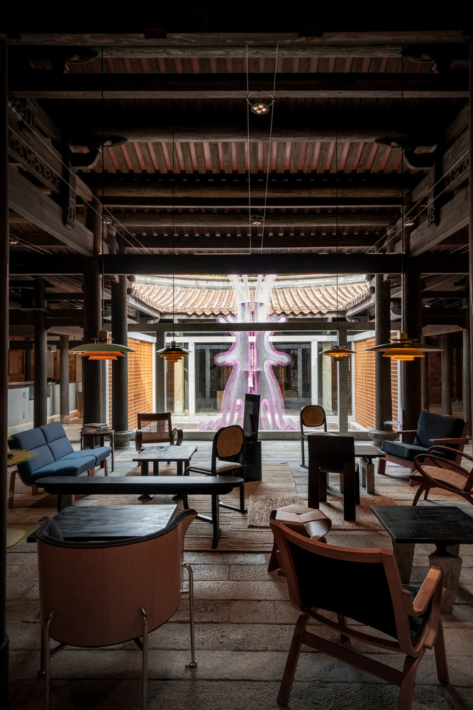 医美空间设计,美容店设计,美容店设计方案,美容店设计案例,医疗美学中心,LANLANLI,兰兰里,泉州,泉州LANLANLI兰兰里医疗美学中心,退化建筑