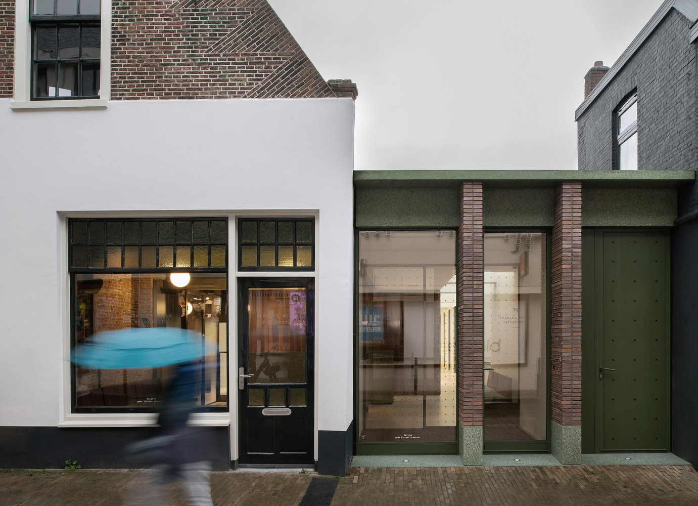 Buro/S Architects,荷兰,华沙,诊所设计,诊所设计方案,极简主义,极简风格,正畸诊所