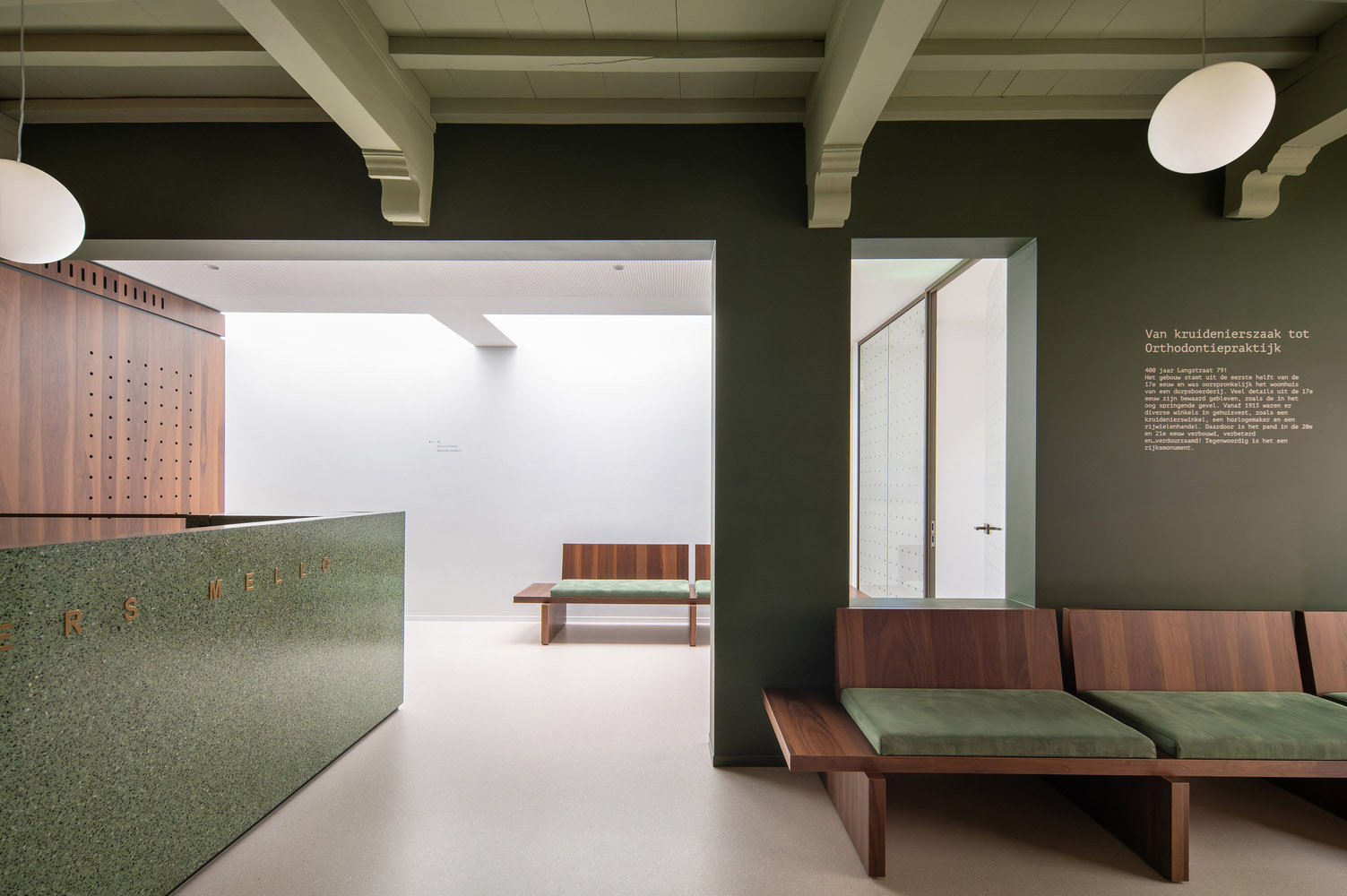 Buro/S Architects,荷兰,华沙,诊所设计,诊所设计方案,极简主义,极简风格,正畸诊所