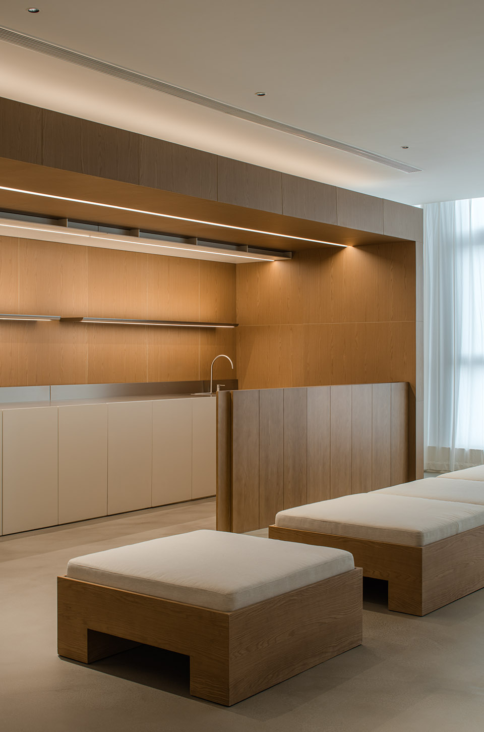 办公室设计,服装公司办公室,办公室设计案例,办公室设计方案,企业展厅设计,企业办公室展厅,开放式办公室,杭州Finoa费挪服装总部,杭州,喜叻空间研究