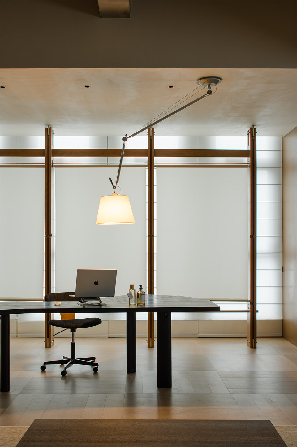 办公室设计,服装公司办公室,办公室设计案例,办公室设计方案,企业展厅设计,企业办公室展厅,开放式办公室,杭州Finoa费挪服装总部,杭州,喜叻空间研究