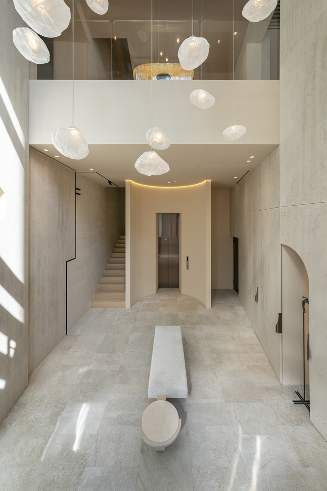 Pauliny Hovorka Architekti,别墅设计案例,别墅设计方案,极简主义别墅,艺术别墅,990㎡,微水泥