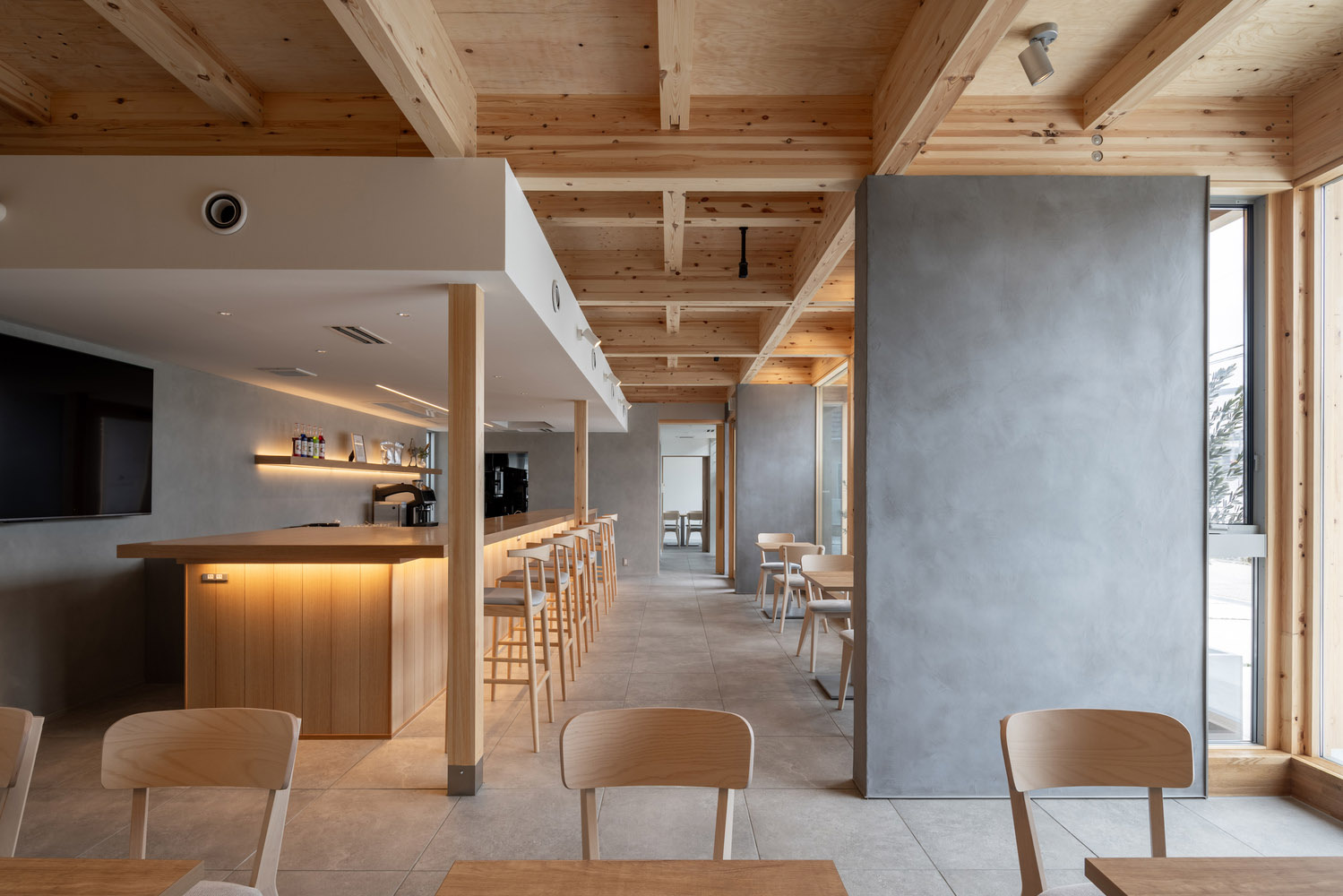 toit-design,咖啡厅设计案例,咖啡店设计,Kazuto Nishi Architects,日本咖啡厅,咖啡店设计案例,创意咖啡店,极简风格咖啡厅