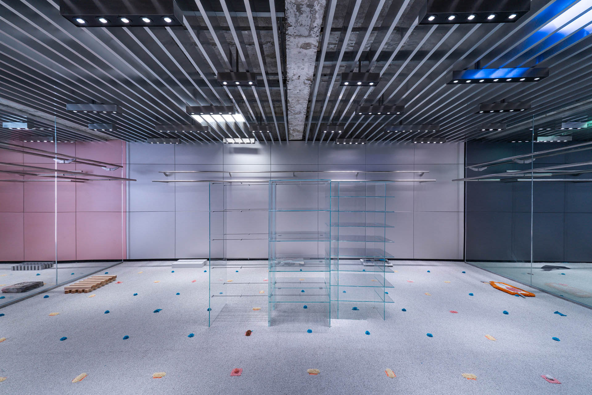 服装店设计,零售店设计,Ader Error,服装店设计案例,服装店设计方案,创意零售店设计,韩国,首尔,旗舰店,Significant