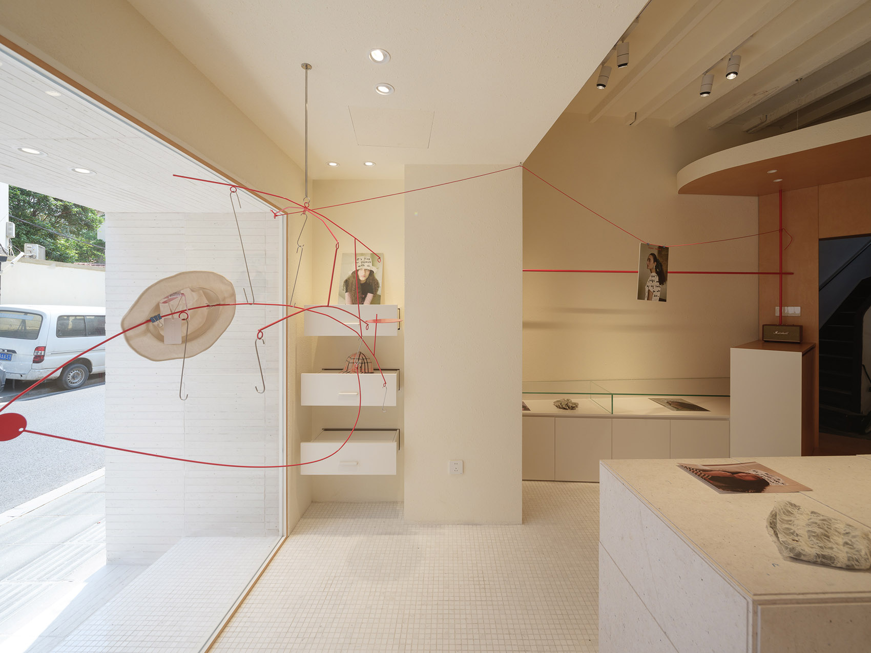 零售店设计,街边服装店,帽子零售店,服装店设计案例,服装店设计方案,零售店设计,上海JOJOKUR华亭路概念店,上海,木斗设计