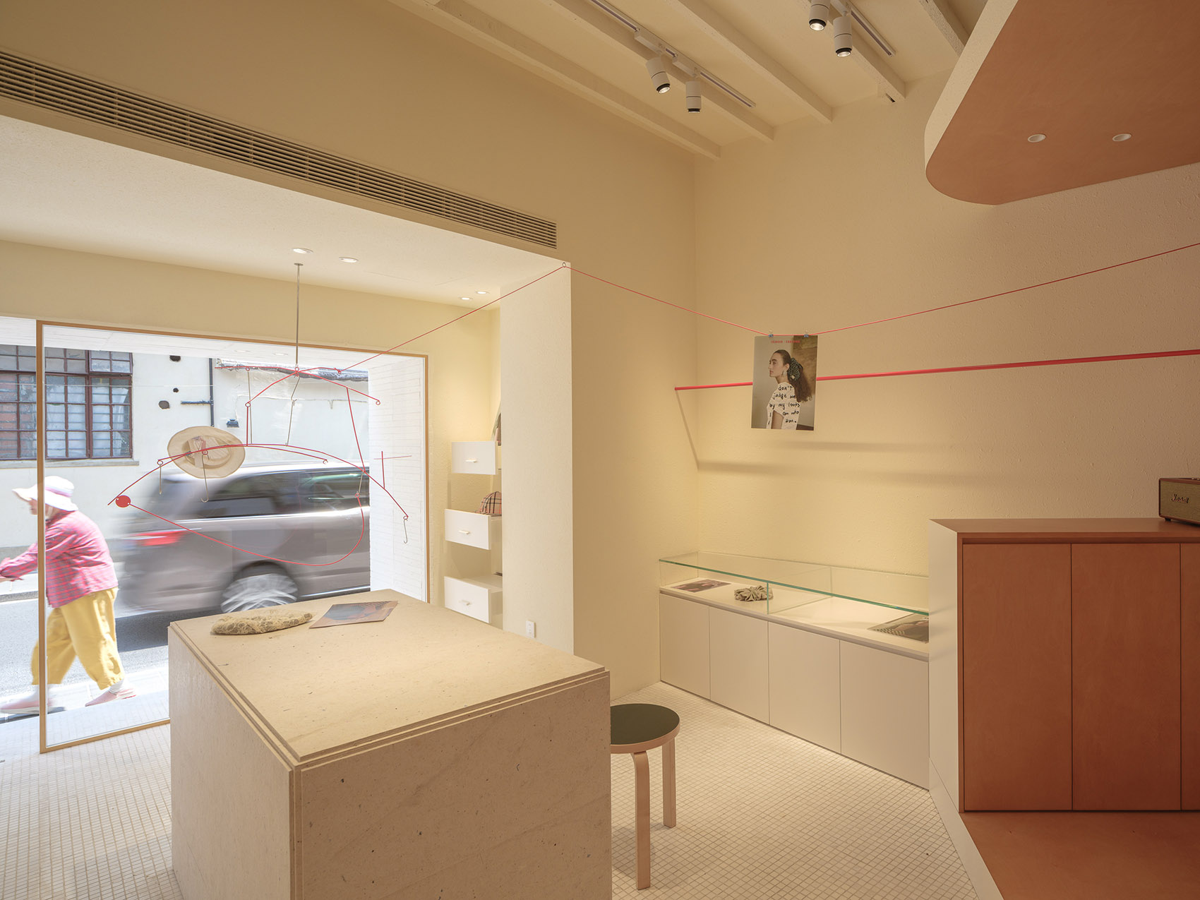 零售店设计,街边服装店,帽子零售店,服装店设计案例,服装店设计方案,零售店设计,上海JOJOKUR华亭路概念店,上海,木斗设计