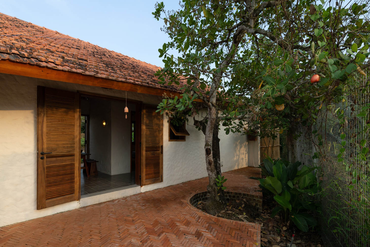 G+ Architects,度假屋,侘寂风格别墅,家庭旅馆设计案例,度假屋设计方案,越南