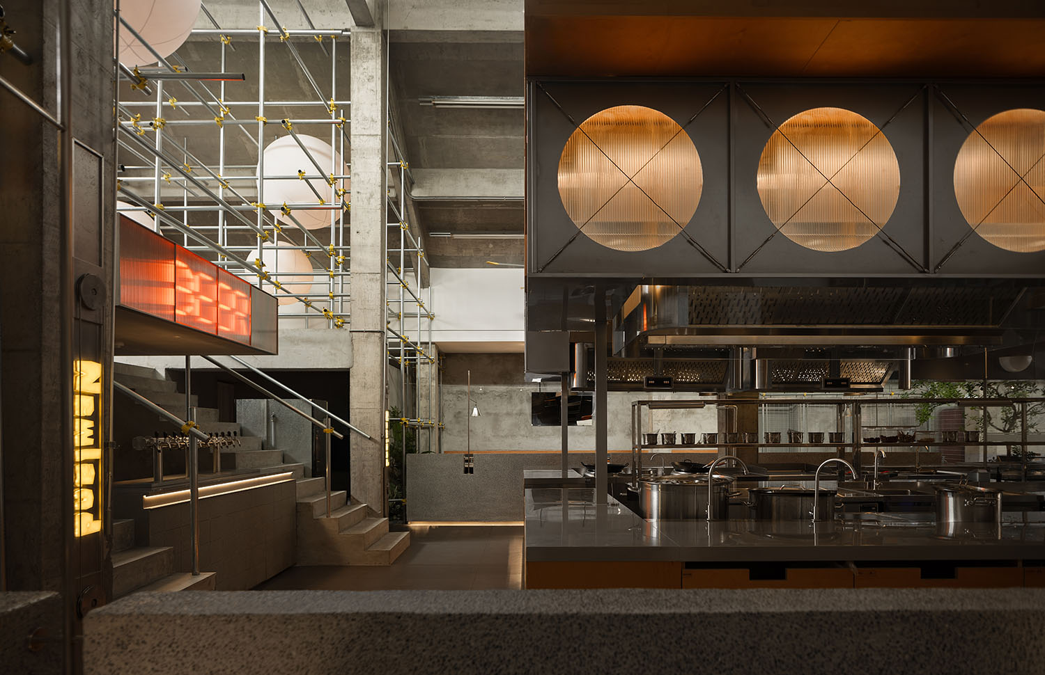 餐厅设计,休闲餐厅设计,开放式餐厅,工业风餐厅,餐厅设计案例,餐厅设计方案,烤肉餐厅设计,牛肉火锅餐厅,餐厅装修,苏州牛栏• NEW LAND,苏州,所乂设计