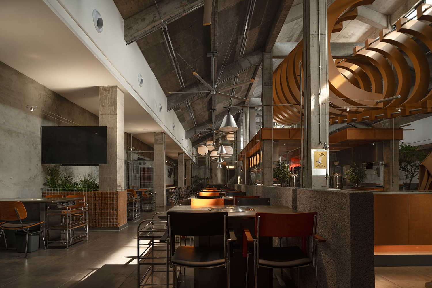 餐厅设计,休闲餐厅设计,开放式餐厅,工业风餐厅,餐厅设计案例,餐厅设计方案,烤肉餐厅设计,牛肉火锅餐厅,餐厅装修,苏州牛栏• NEW LAND,苏州,所乂设计