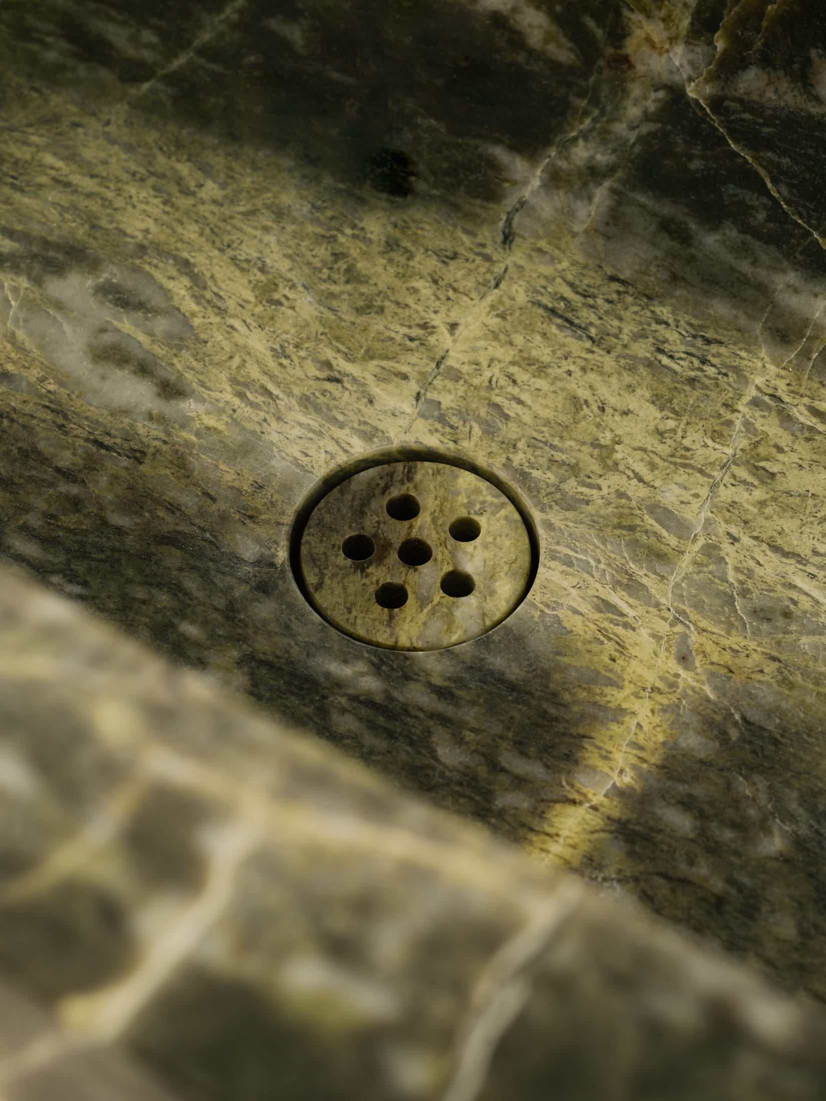 公寓设计,公寓设计案例,Studio Karhard,玻璃砖,极简主义,极简风格,柏林