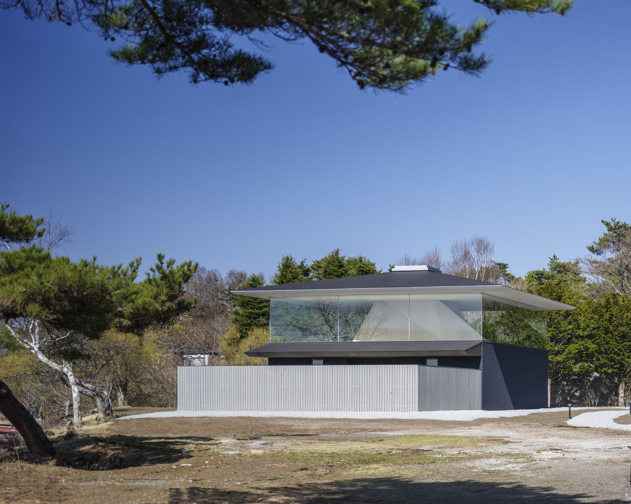 YŪ Momoeda Architects,建筑设计,桑拿房,日本,山梨县,多功能空间,公共空间,桑拿房设计