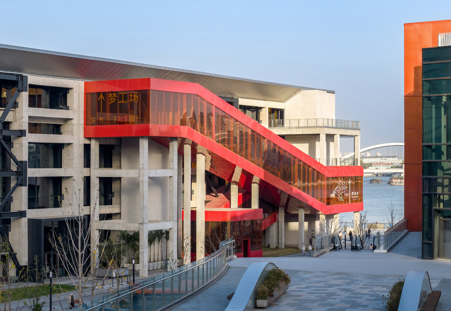 MVRDV,建筑改造,工业建筑改造,工厂改造,上海,GATE M 西岸梦中心,多功能空间,公共空间改造,西岸梦中心