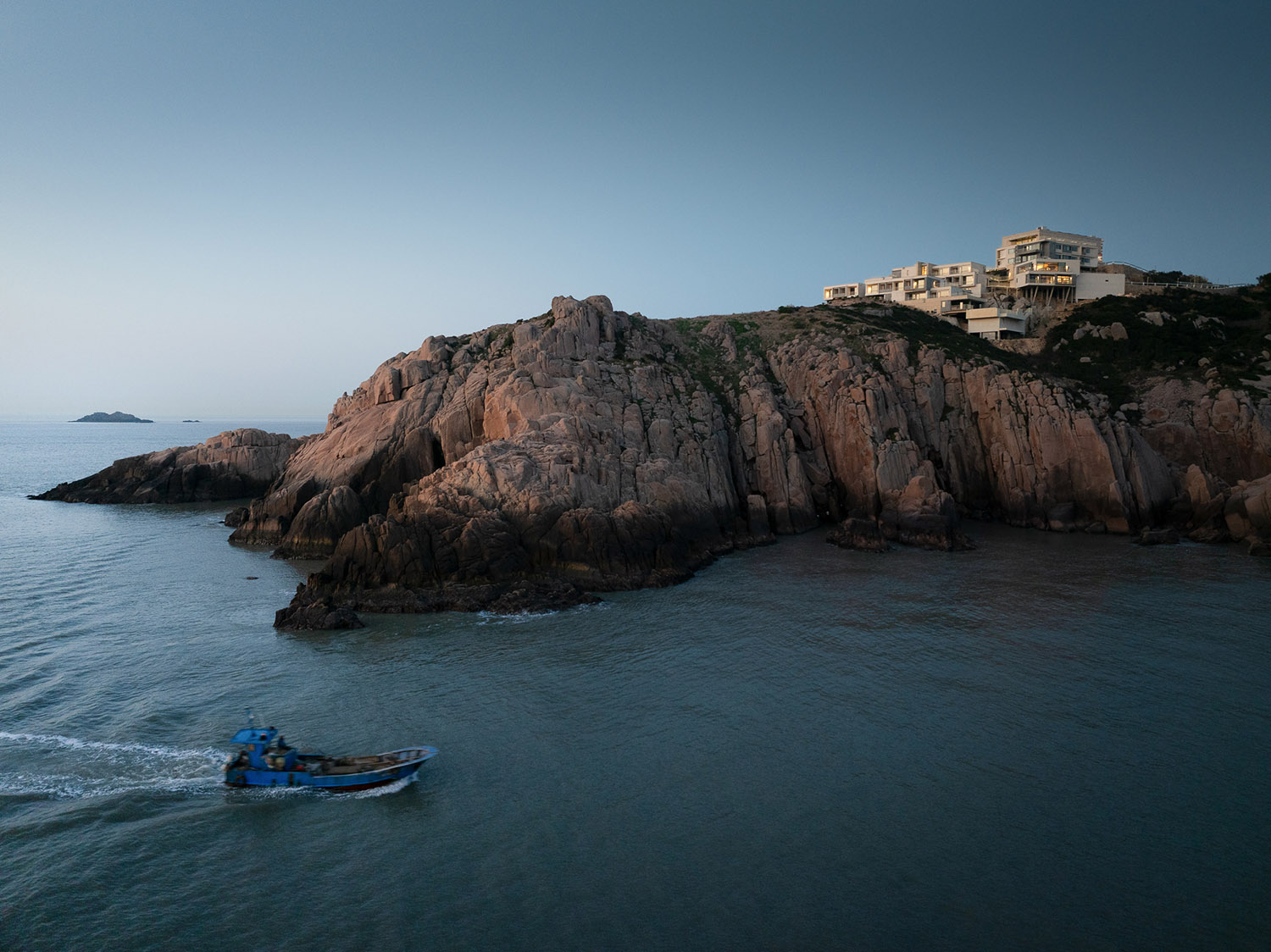 酒店设计,酒店室内设计,酒店建筑设计,建筑设计,度假酒店设计,酒店装修,酒店设计案例,浙江舟山大乐之野嵊泗黄龙岛灯塔酒店,浙江舟山,实在建筑设计工作室,WJSTUDIO万境设计