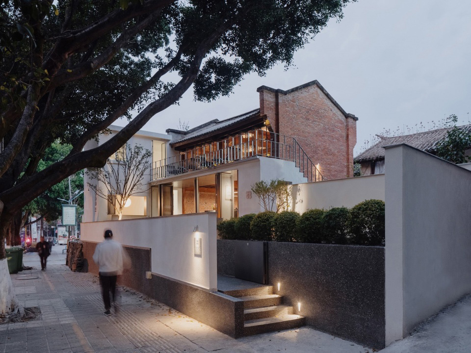 咖啡厅设计,咖啡厅设计案例,咖啡店设计,咖啡厅设计方案,旅游景点咖啡厅设计,老宅改造咖啡店,街边咖啡店,建筑改造,云南保山气味咖啡,云南保山,拾号建筑