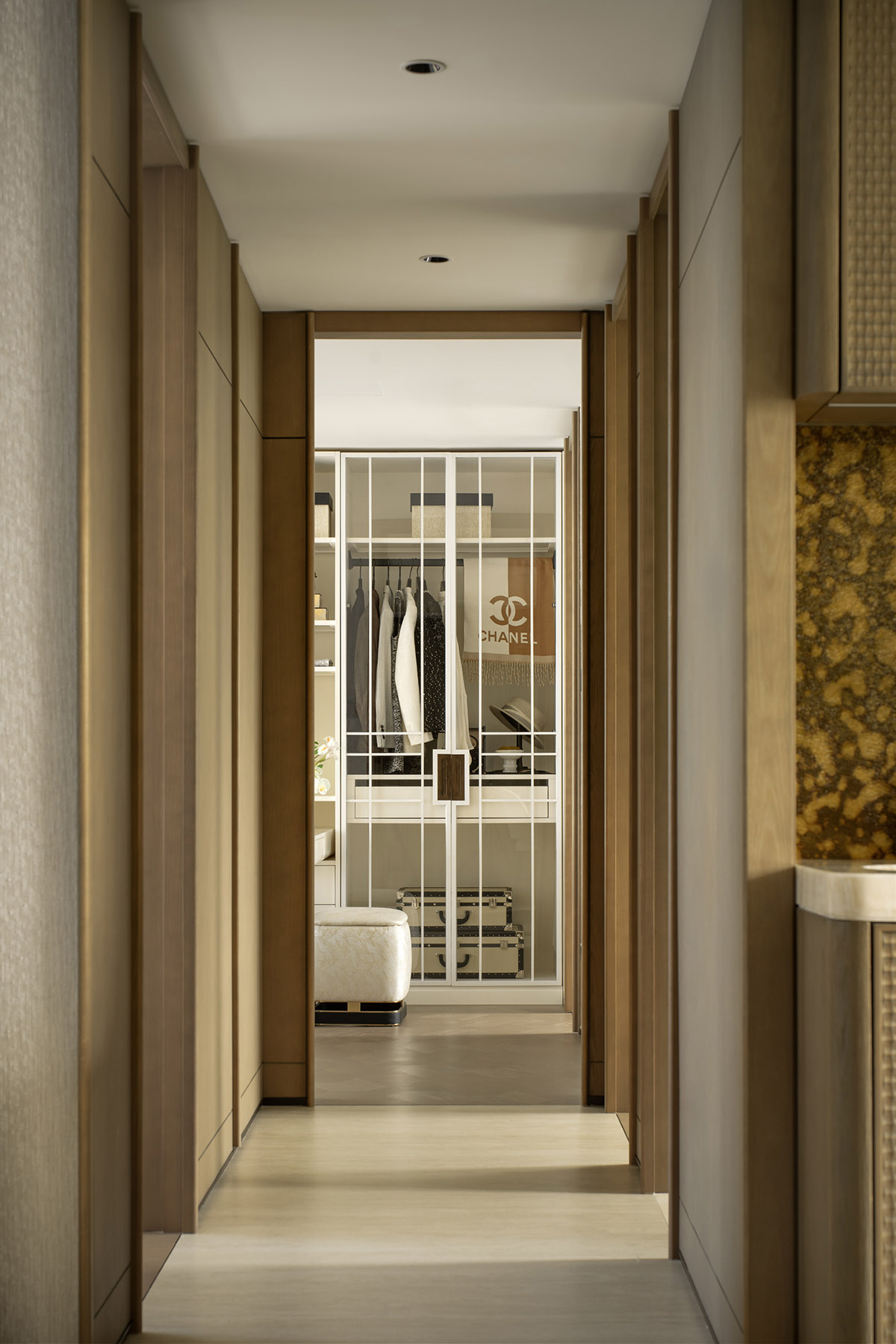 样板间设计,家装样板间,样板间设计案例,样板间设计方案,现代风格样板间设计,轻奢样板间,120㎡,143㎡,上海越秀和樾府：苏河之源的艺境栖居,上海,CCD郑中设计