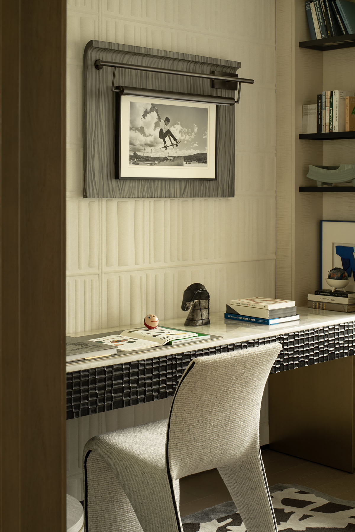 样板间设计,家装样板间,样板间设计案例,样板间设计方案,现代风格样板间设计,轻奢样板间,120㎡,143㎡,上海越秀和樾府：苏河之源的艺境栖居,上海,CCD郑中设计