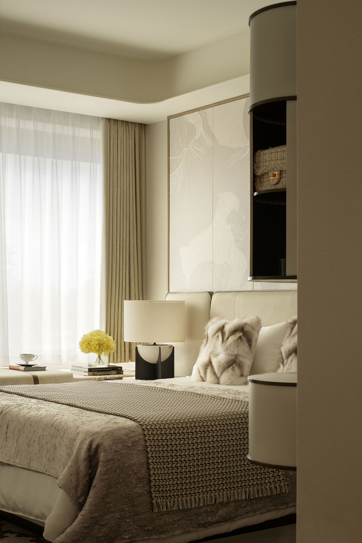 样板间设计,家装样板间,样板间设计案例,样板间设计方案,现代风格样板间设计,轻奢样板间,120㎡,143㎡,上海越秀和樾府：苏河之源的艺境栖居,上海,CCD郑中设计