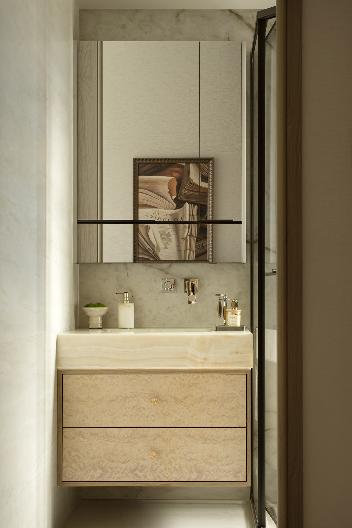 样板间设计,家装样板间,样板间设计案例,样板间设计方案,现代风格样板间设计,轻奢样板间,120㎡,143㎡,上海越秀和樾府：苏河之源的艺境栖居,上海,CCD郑中设计