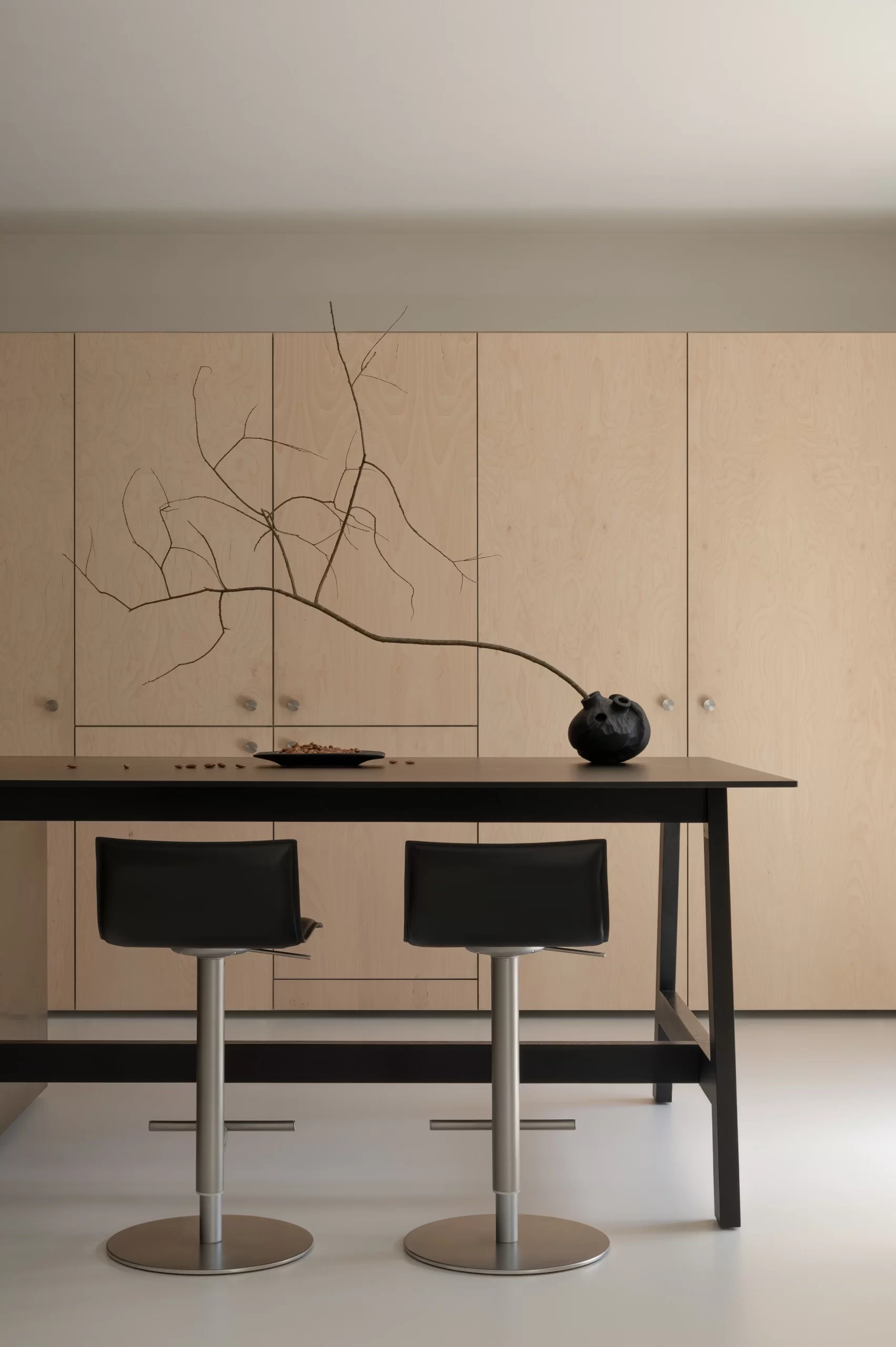 Yara Lysiuk,大平层设计案例,大平层设计方案,大平层软装,住宅设计,大平层装修,极简主义,设计师自宅,极简风格