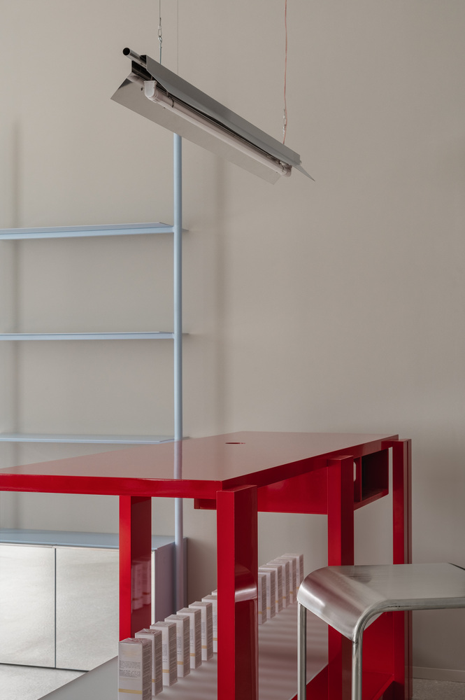 Nastia Mirzoyan,零售店设计,Njoy Shop,零售店设计案例,零售店设计方案,基辅,极简主义,极简风格