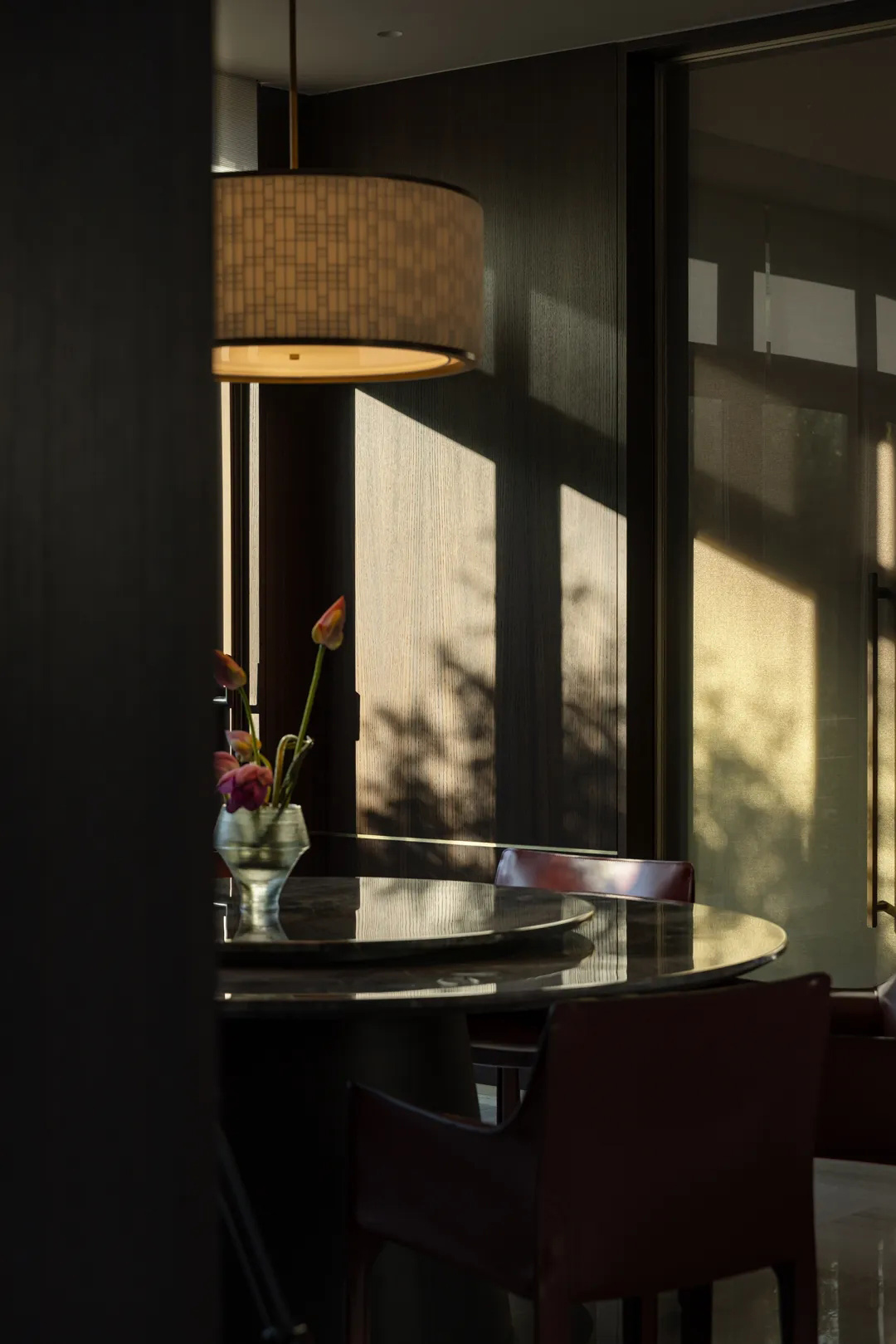 860㎡,大宅设计,别墅设计,东方美学,新中式风格别墅,别墅装修,别墅设计,别墅设计案例,别墅设计方案,庭院别墅设计,上海诗意别墅,上海,合以禾空间设计/李长明