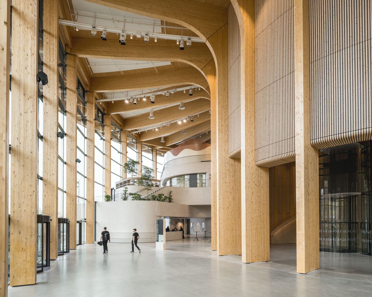 体验中心设计,体验中心设计案例,展厅设计方案,瑞典,汽车展厅,哥德堡,办公室设计,建筑设计