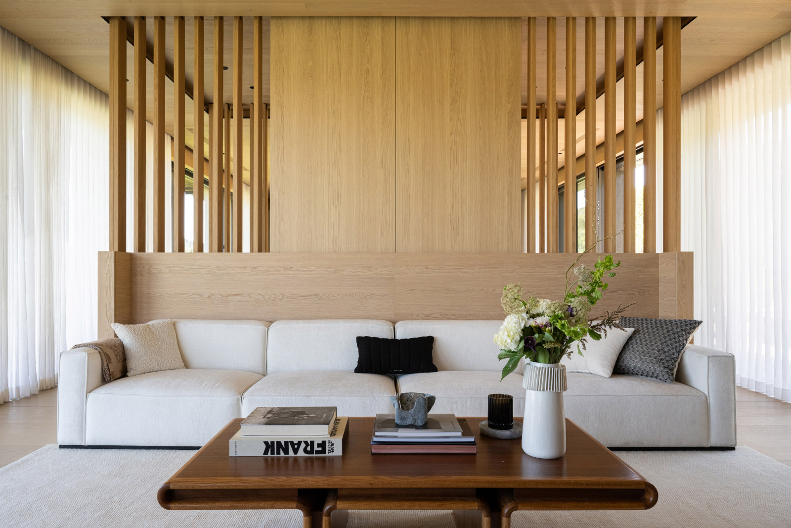 Dieter Vander Velpen Architects,别墅设计,别墅设计案例,别墅装修,山景别墅设计,澳大利亚,原木色