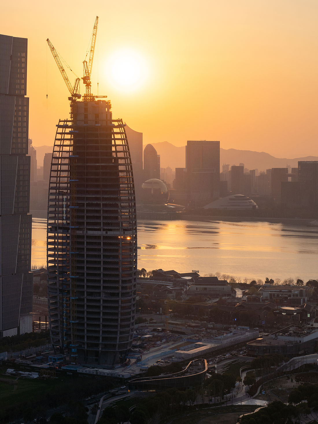 730㎡大平层设计,超级大平层,大平层样板间,样板间设计,轻奢样板间,样板间设计案例,样板间设计方案,大平层美学空间,杭州兆丰ESSENCE大平层「归屿」,杭州,春山秋水