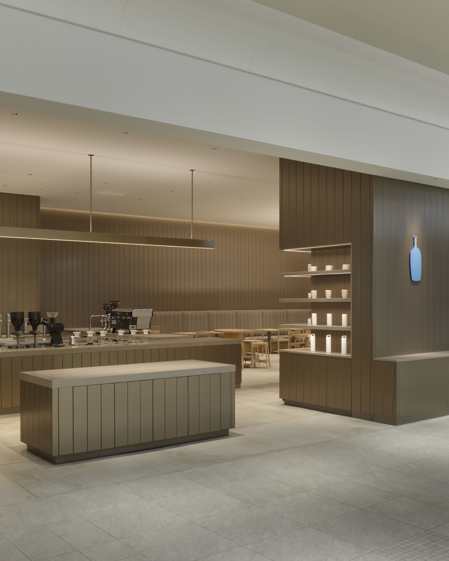 CASE-REAL,咖啡厅设计案例,咖啡店设计,日本,小蓝瓶咖啡,BLUE BOTTLE COFFEE,咖啡厅设计,小蓝瓶咖啡店设计案例,网红咖啡厅,创意咖啡店,名古屋