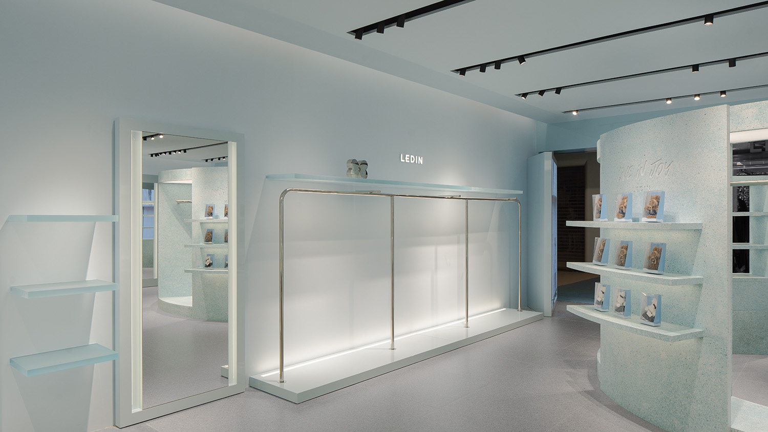 服装店设计,女装店设计,服装店设计案例,零售店设计,乐町LEDiN女装,服装店设计方案,女装零售店,宁波LEDIN2025空间形象,MAS芒果建筑设计