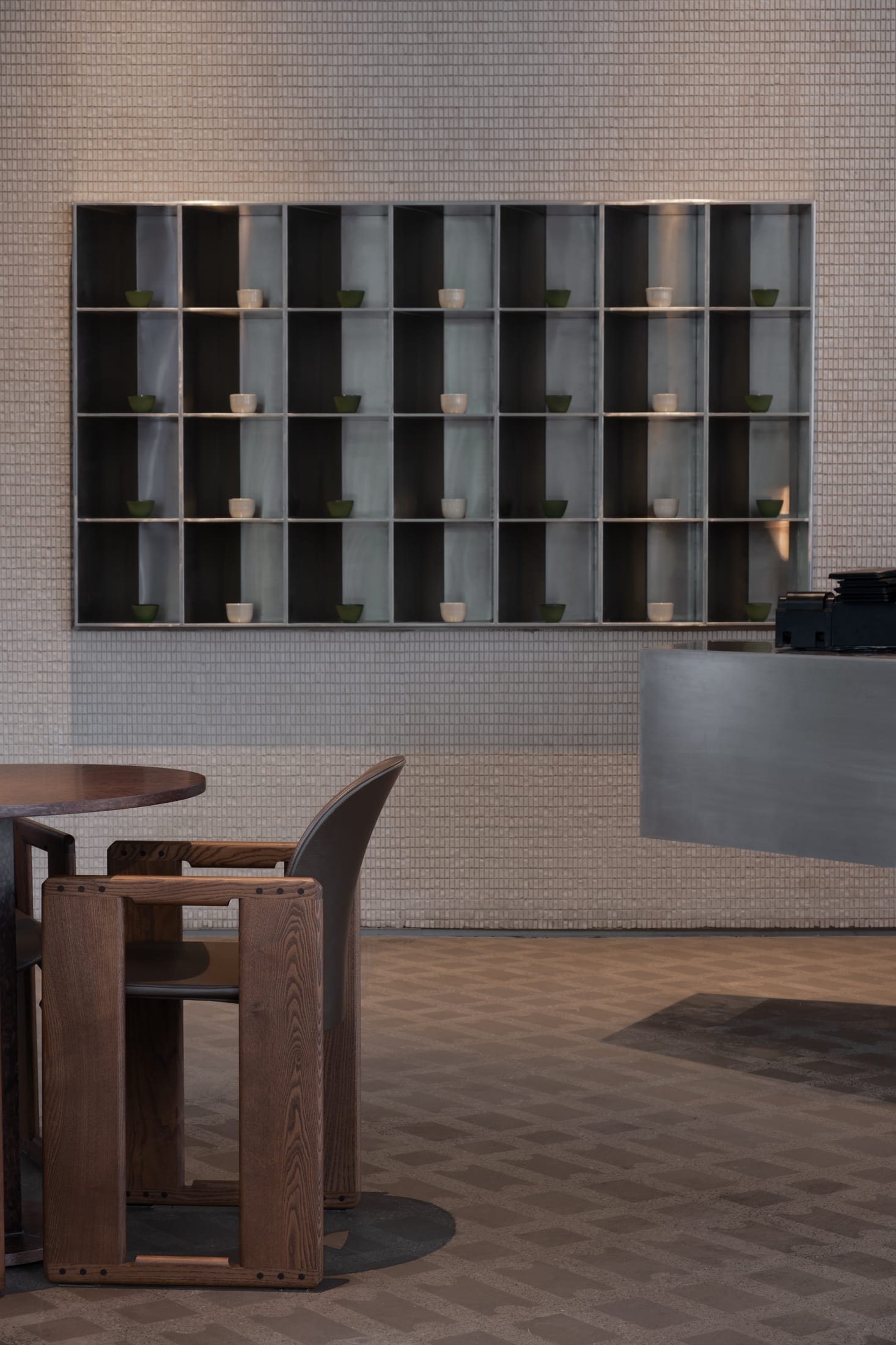 Studio Dua Abukhalaf,咖啡厅设计案例,咖啡店设计,迪拜,Como Lounge Café,咖啡厅设计,极简风格咖啡店设计案例,创意咖啡店