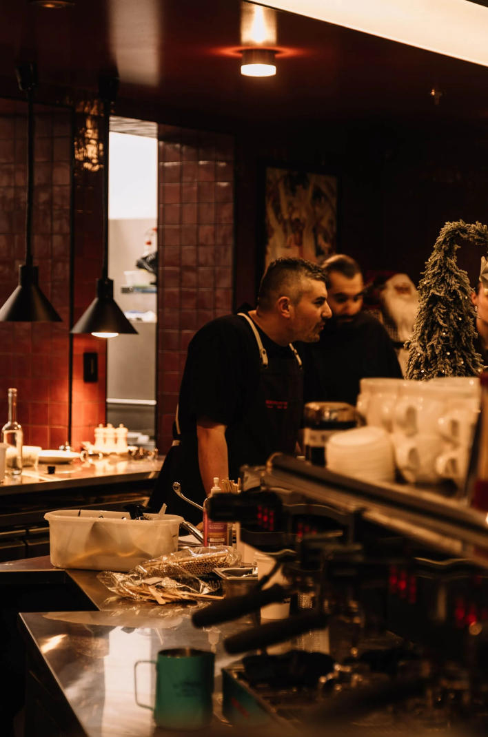 餐厅设计,餐酒吧设计,休闲餐厅设计,Rads,酒吧餐厅,餐厅设计案例,餐厅设计方案,意大利,休闲酒吧餐厅,Reno’s Bistro