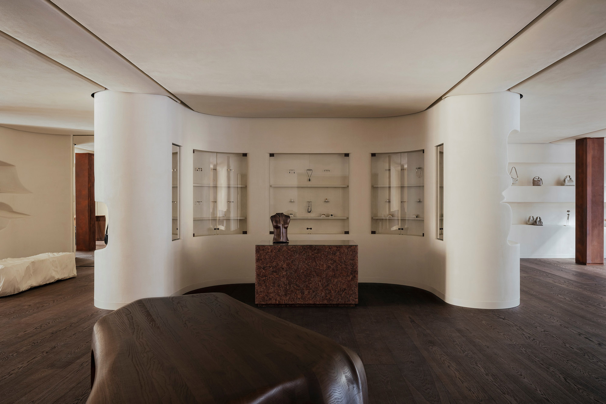 零售店设计,旗舰店设计,Snøhetta,德国,汉堡,Polène旗舰店,Polène,皮包店设计