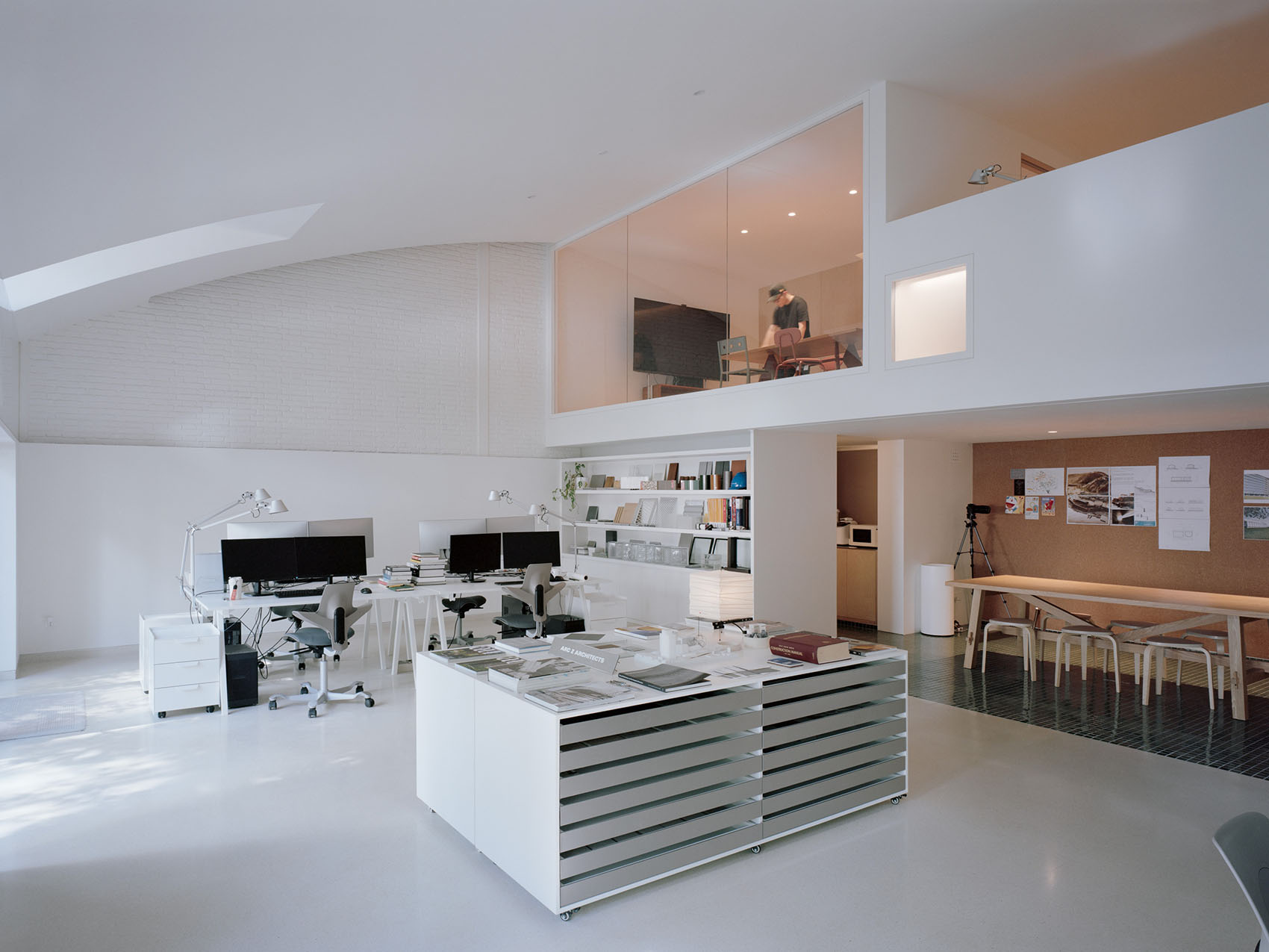 Loft工作室,办公室设计,设计公司办公室,办公室设计案例,办公室设计方案,设计公司自用办公室,开放式办公室,深圳Loft工作室改造,深圳,ARC Z