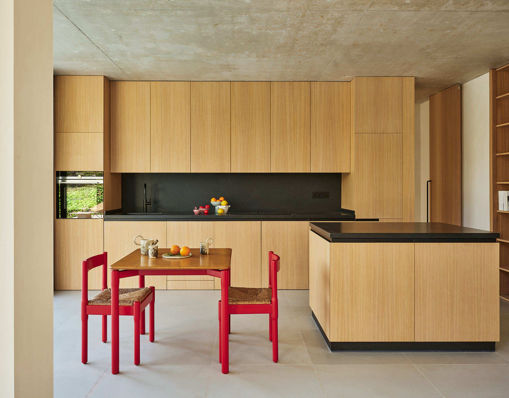 Raúl Sánchez,别墅设计,别墅设计案例,别墅装修,极简风格,西班牙,极简主义,极简风格别墅设计,海景别墅