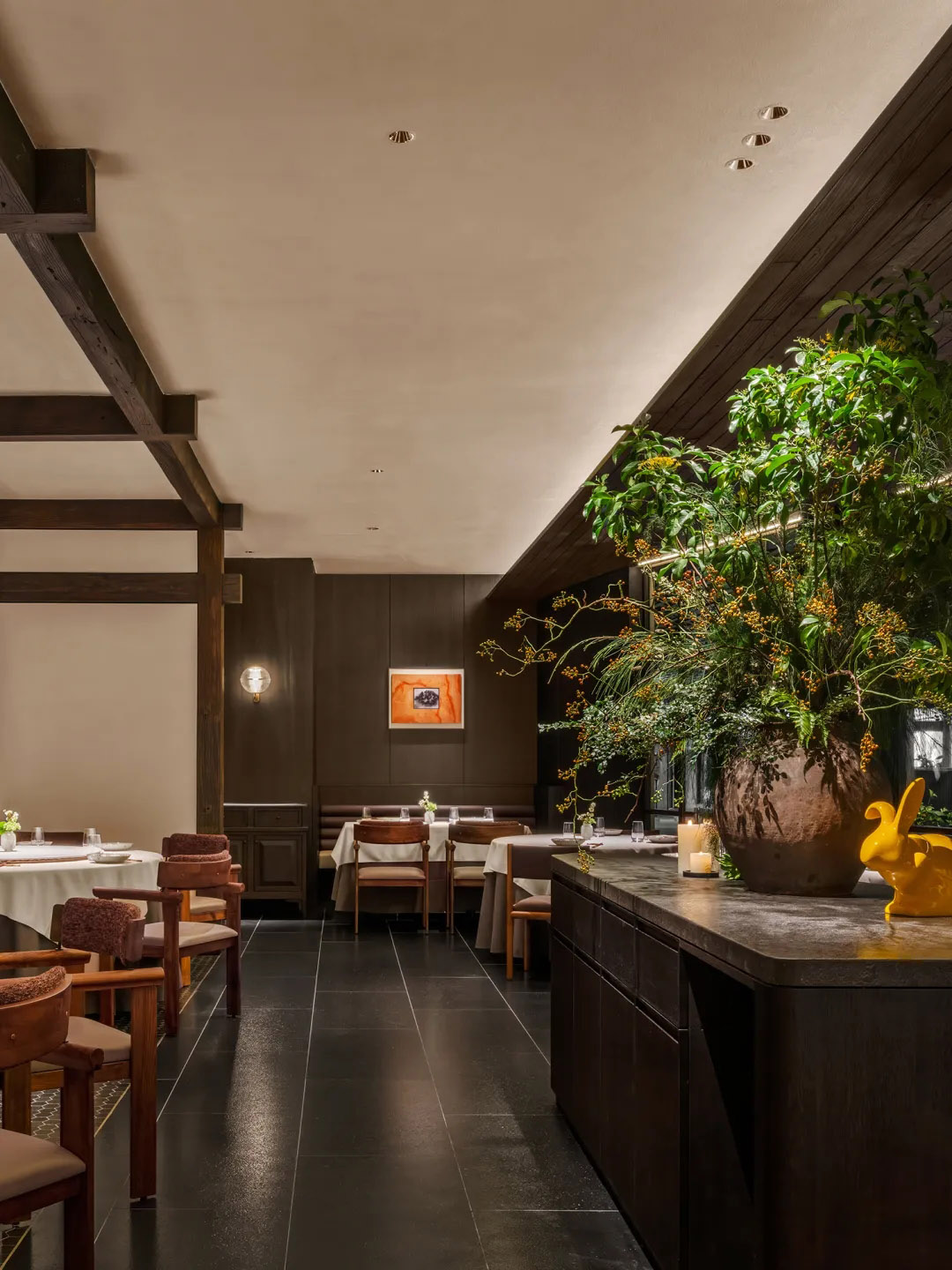 餐厅设计,高档餐厅设计,餐厅设计案例,餐厅设计方案,餐厅装修,主题餐厅设计,烤鸭店设计,国外餐厅设计,四季民福新加坡首店,新加坡,IN.X屋里门外设计/吴为