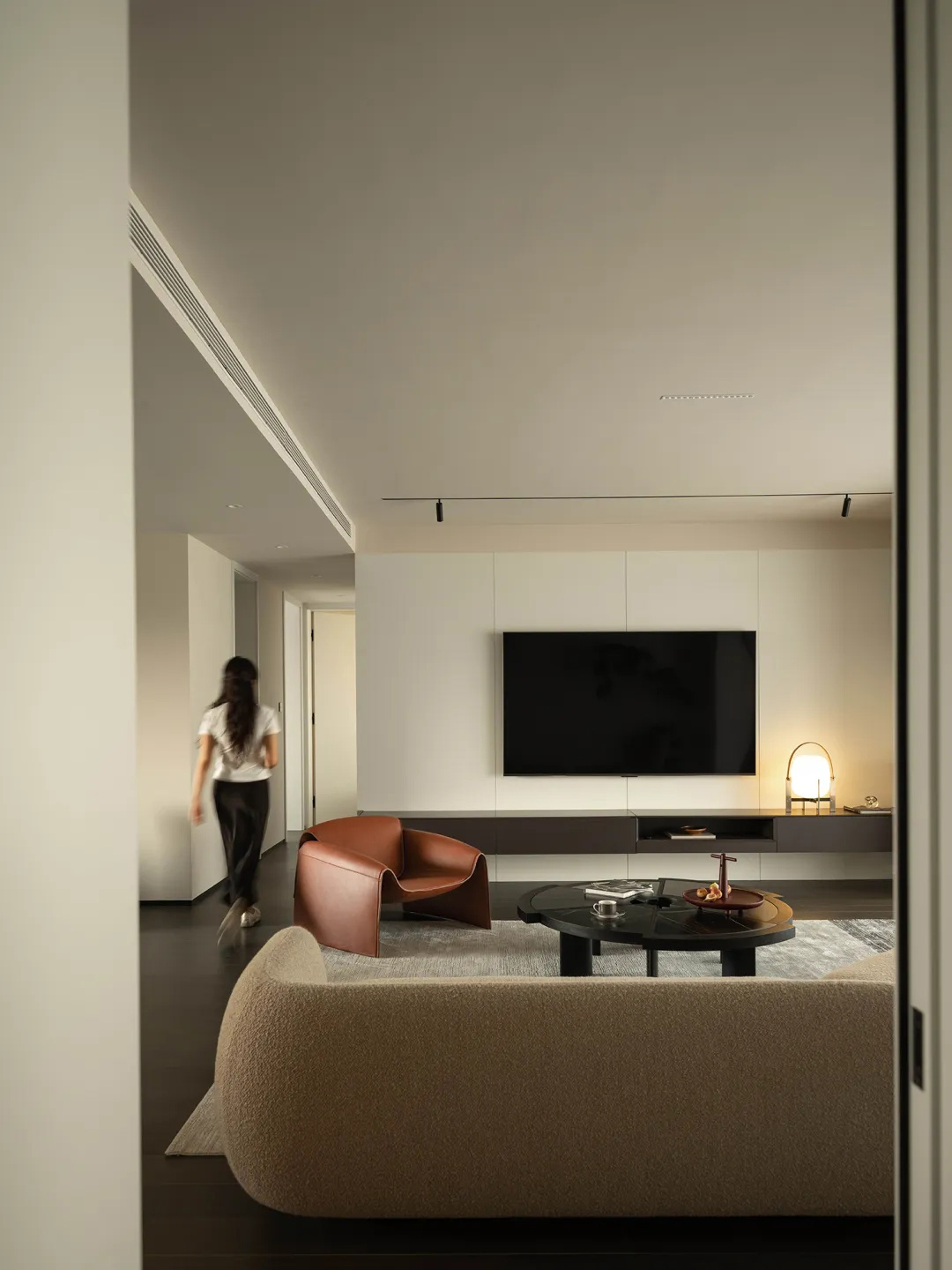 208㎡大平层,208㎡,大平层软装,精装房改造,大平层精装房,软装设计,住宅设计,家装设计,大平层设计案例,大平层设计方案,无锡精装大平层：一次从“新”到“心”的改造,无锡,瑞邸Living