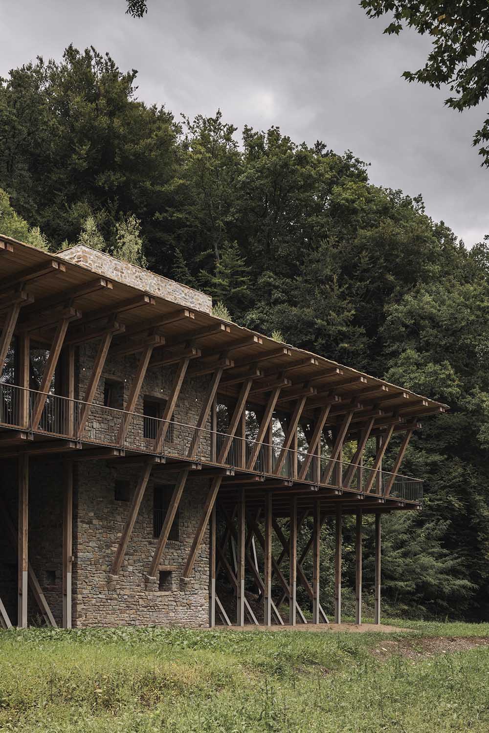 BC architects,别墅设计,别墅设计案例,度假别墅,比利时,别墅建筑,森林景观别墅