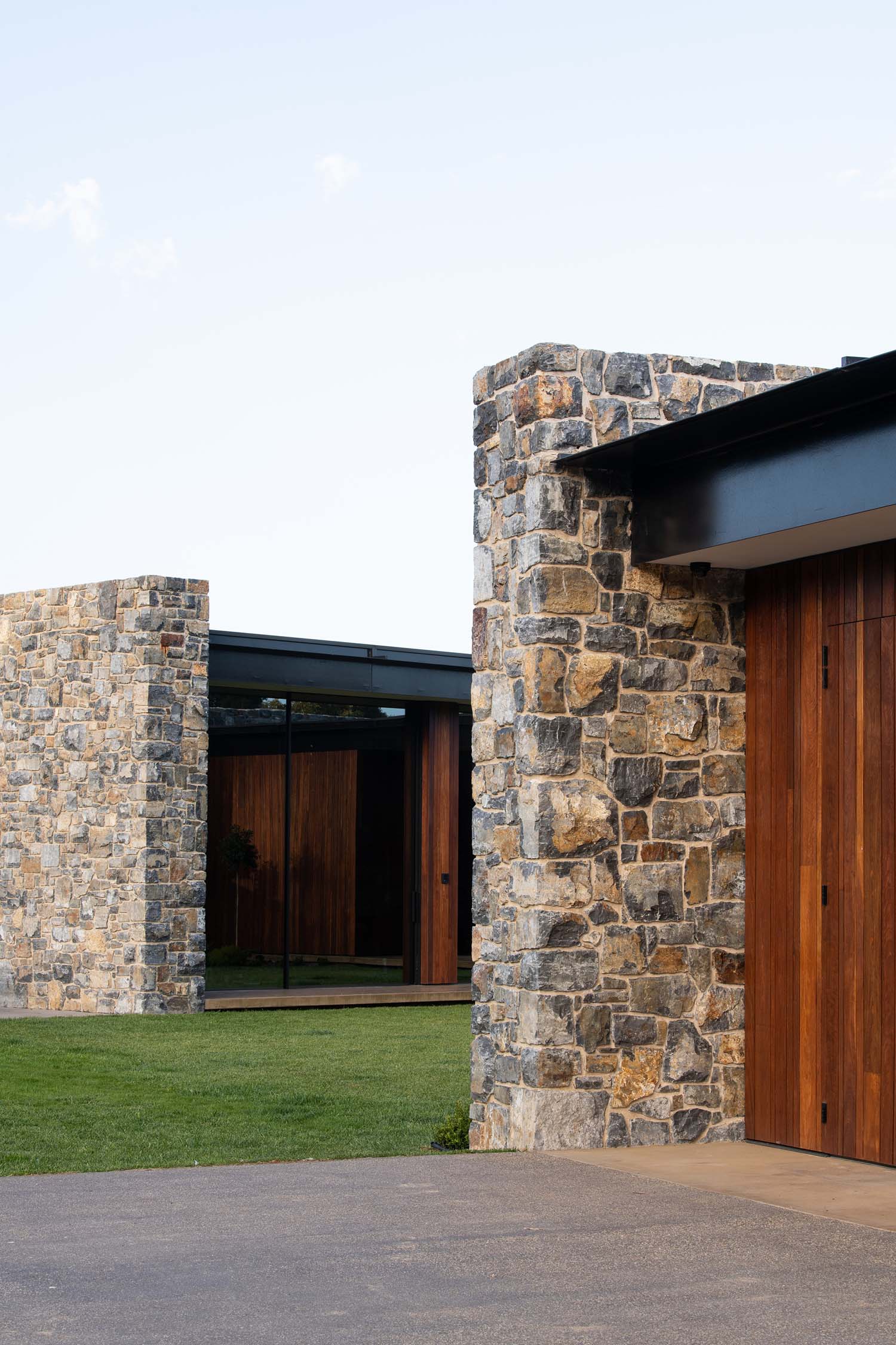 Studio Ilk Architecture + interiors,别墅设计,别墅设计案例,澳大利亚,极简风格别墅,极简主义