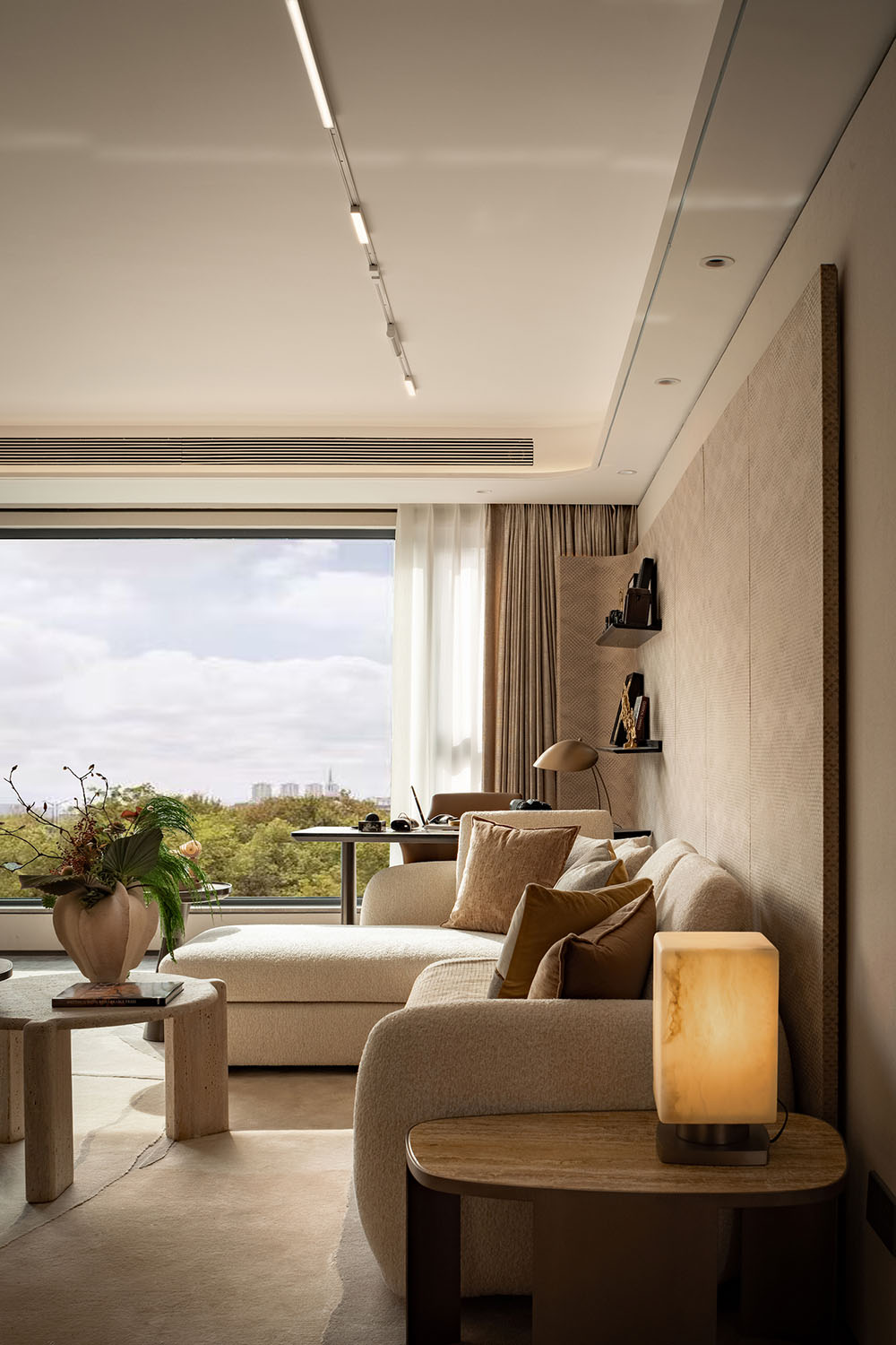 128㎡,公寓样板间,样板间设计,轻奢样板间,样板间设计案例,样板间设计方案,样板间软装设计,样板间美学空间,现代风格样板间设计,济南金海瑞園：用设计为岁月筑栖居,济南,艾迪尔设计