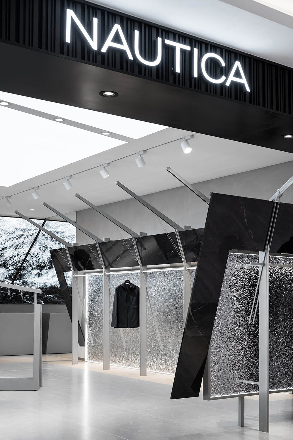 服装店设计,零售店设计,创意服装店,男装店设计,主题服装店设计,服装店设计案例,服装店设计方案,服装零售店,长春 NAUTICA Black Label 全新空间,长春,SLT设计